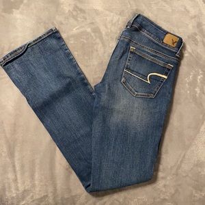 Women’s American Eagle Kickboot Jeans 6 Long
